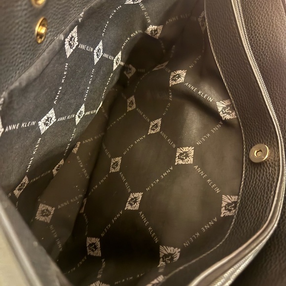 Anne Klein Black Tote Purse, With 2 Gold Medallions and Small pouch Floral. - Picture 7 of 15